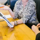 Defensa con abogados